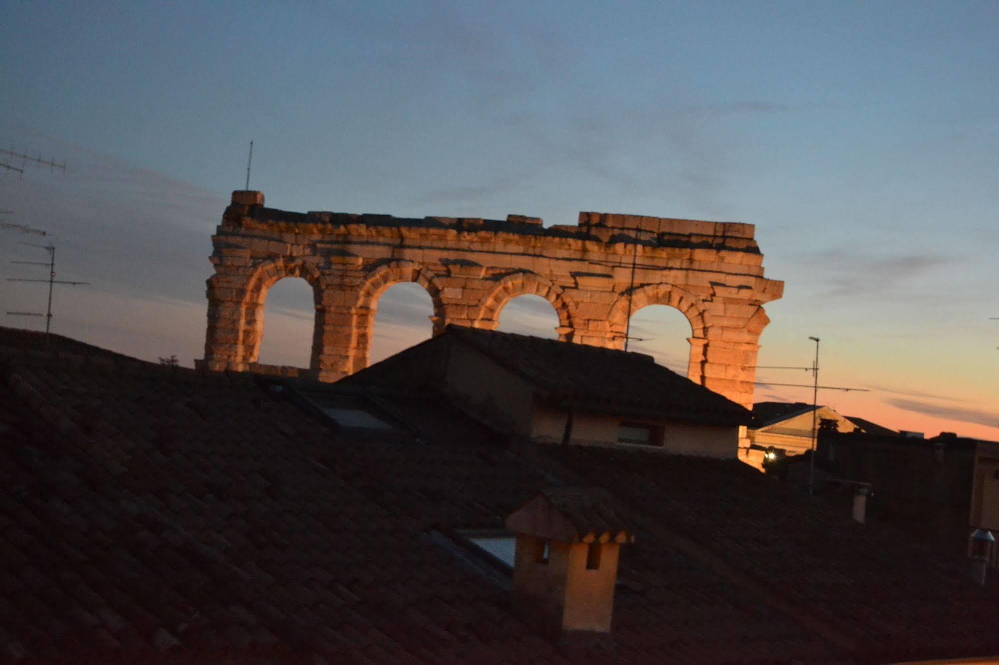 All'Opera Prima Verona Exteriér fotografie